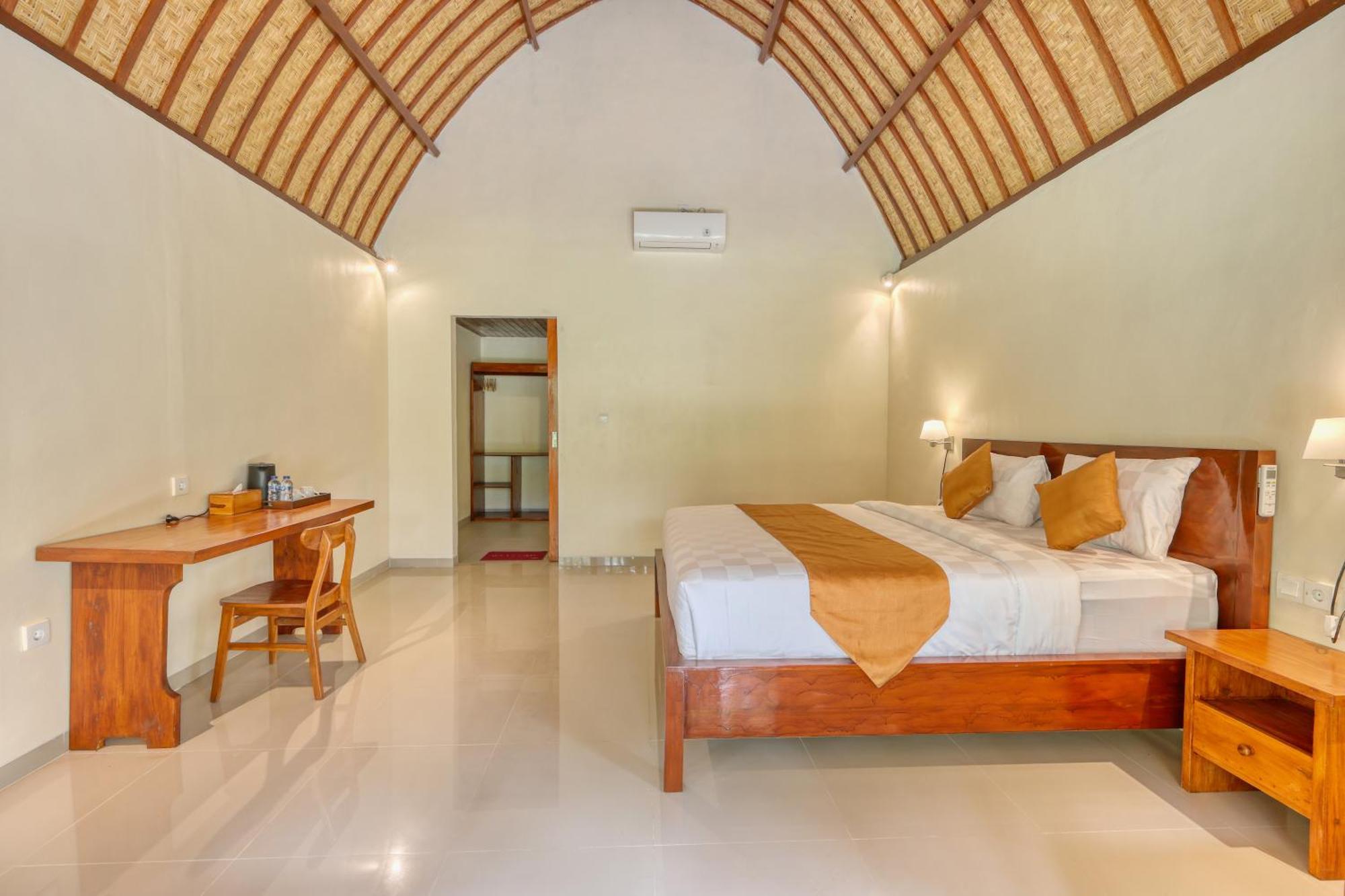 Puri Yalus Bungalow Toyapakeh Zimmer foto